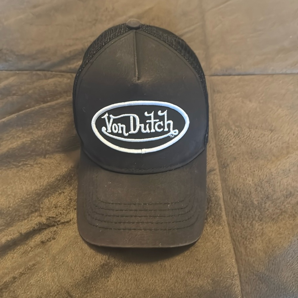 Von Dutch Hat